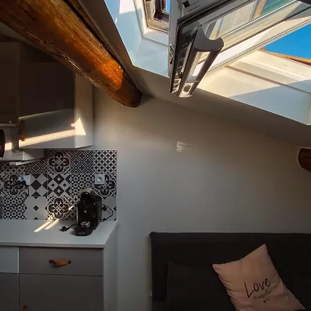 Apartment # Clim - Tram - Centre - Sous Les Toits # Montpellier